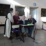Mère Geneviève-Marie avec M.Jesus (modératrice), Lourdes (secrétaire)et M.Teresa (traductrice)